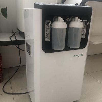 Concentrador 0.05MPA do oxigênio da pureza alta de 10 LMP com garrafa/Nebulization do humidificador